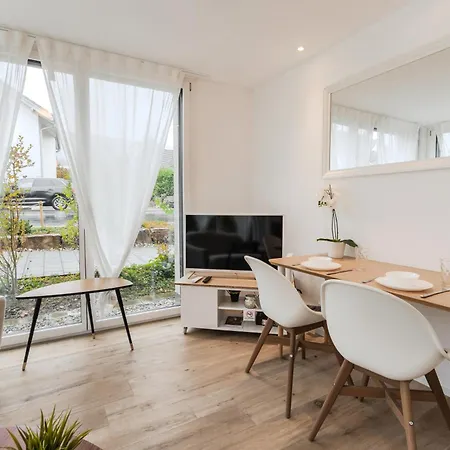 Bright Modern With Terrace And Underground Garage Lengnau